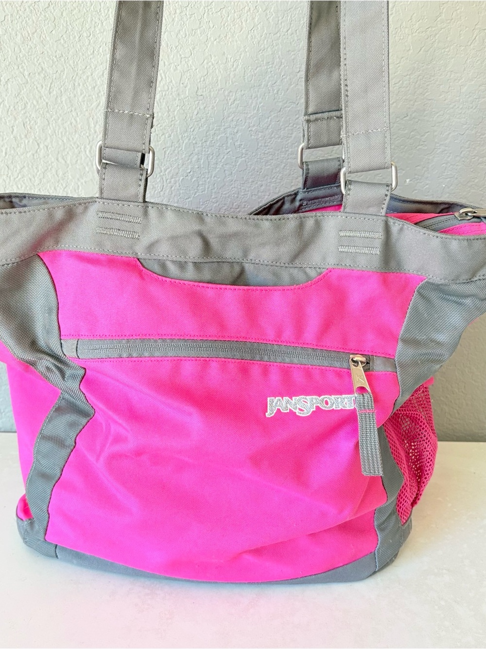 JanSport Ella Daily Tote Handbag Carryall Duffel Bag Pink and Gray 17x13"